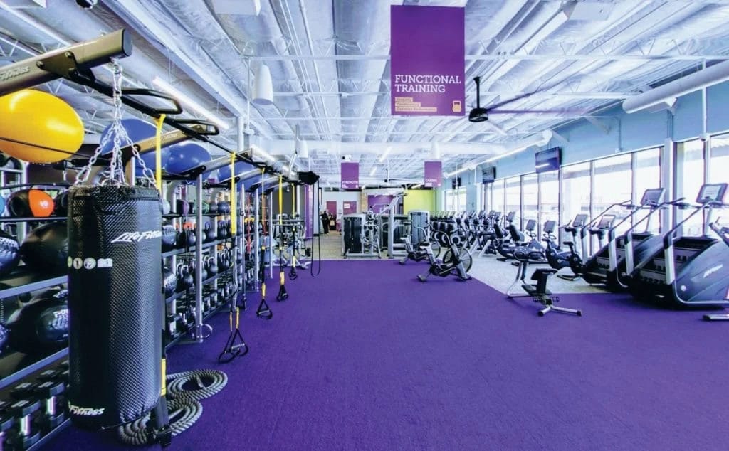 Gym floor with functional training rig and cardio machines